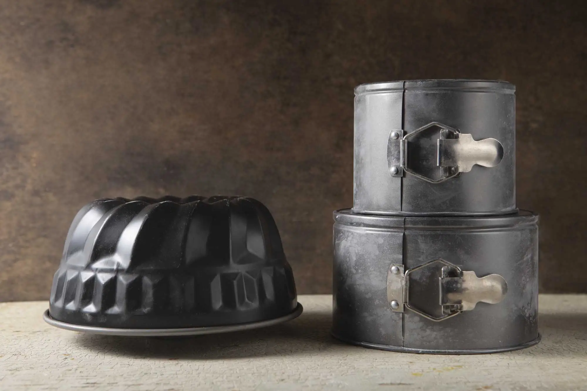 Tube and Bundt pans
