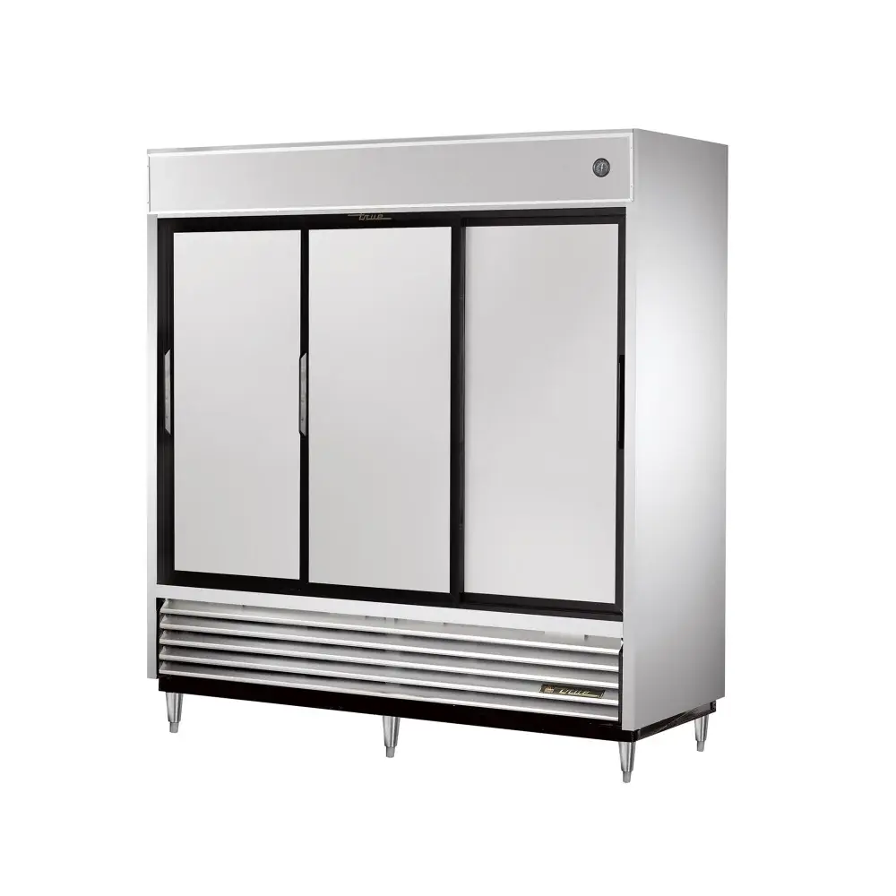 True TSD-69-HC 78 1/8" Three Section Reach In Refrigerator, (3) Sliding Solid Doors, 115v