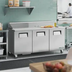True TSSU-72-18-HC 72 3/8" 3 Door Refrigerated Sandwich Prep Table