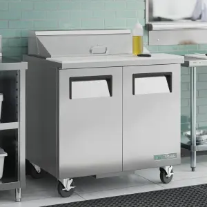 True TSSU-36-08-HC 36 3/8" 2 Door Refrigerated Sandwich Prep Table