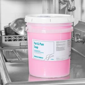 Advantage Chemicals 5 Gallon / 640 oz. Concentrated Pot & Pan Soap