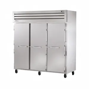 True STG3R-3S-HC 77 3/4" Three Section Reach In Refrigerator, (3) Left/Right Hinge Solid Doors, 115v