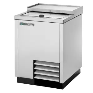 True TD-24-7-S-HC 24" Forced Air Bottle Cooler - Holds (108) 12 oz Bottles, Lid Locks,115v
